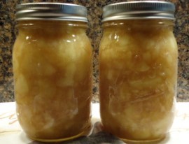 Homemade Chunky Applesauce